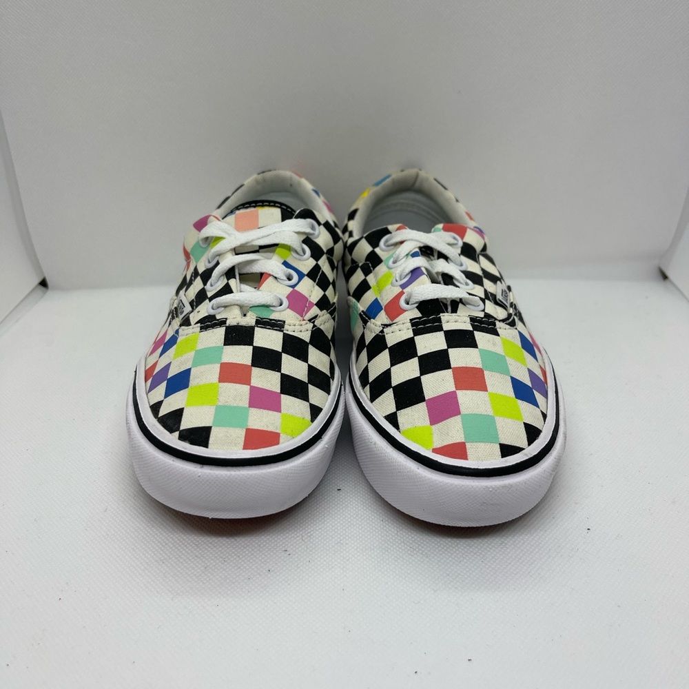 Brand New  No Box - Floor Sample  Vans MoMA x Era ComfyCush Party Checker
